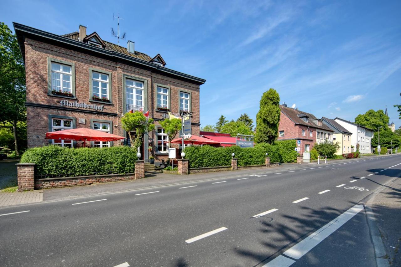 Hotel Restaurant Mathildenhof Pulheim Exterior foto
